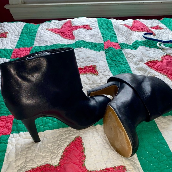 ASH❤️black foldover bootie.🌹Leather🌹Cute! - Picture 4 of 11